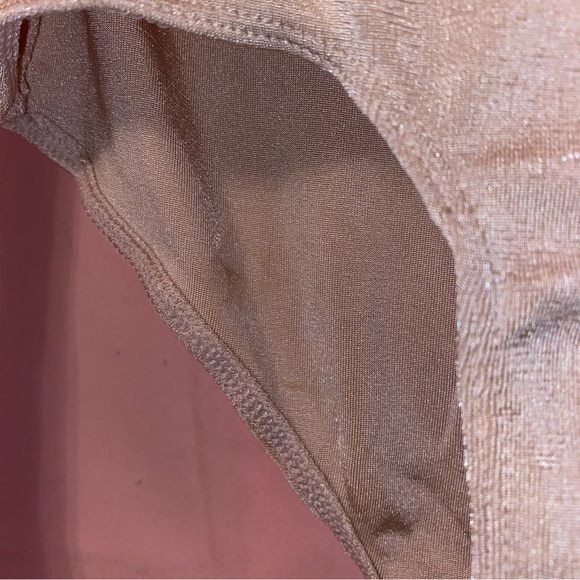 Taupe ‘Thats Hot’ Bodysuit Small Longsleeve White Cream Off Shoulder Free People - Picture 6 of 16